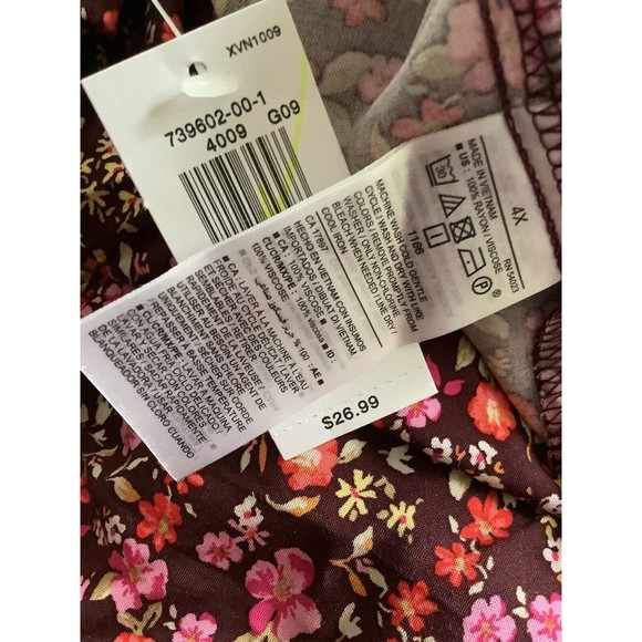 NEW OLD NAVY Women’s Slight V Neck Floral Cami Blouse (Size 4X) - Picture 9 of 9